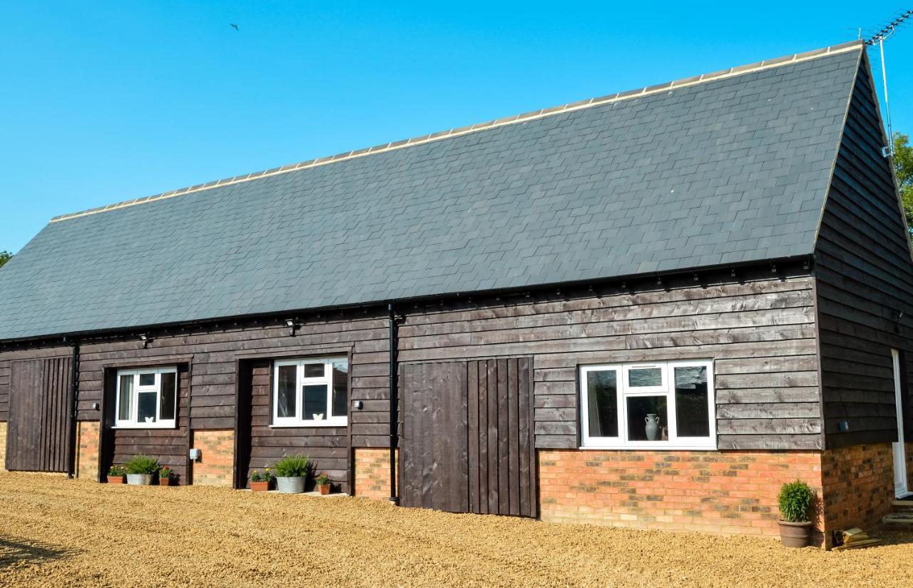 Buttercup Cottage At The Old Tractor Barn Brackley  Luaran gambar